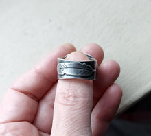 Load image into Gallery viewer, Brave Ring
