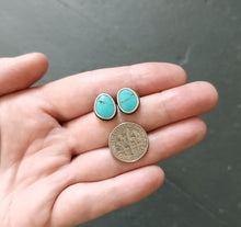 Load image into Gallery viewer, Bluebird Post Earrings no.3
