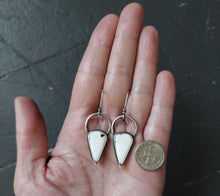 Load image into Gallery viewer, Dawn Earrings
