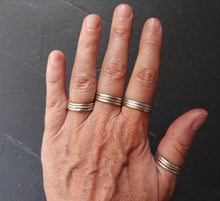 Load image into Gallery viewer, Sterling+Gold Stacking Set size 7.25
