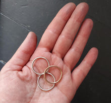 Load image into Gallery viewer, Sterling+Gold Stacking Set size 8.5
