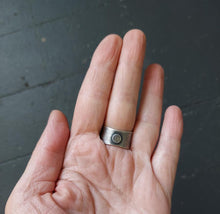 Load image into Gallery viewer, Heartspace Ring
