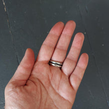 Load image into Gallery viewer, River Pool Ring no.1
