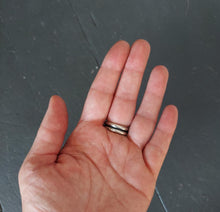 Load image into Gallery viewer, River Pool Ring no.2
