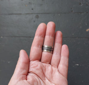 Love Flowing Ring no.1