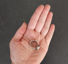 Load image into Gallery viewer, Moon Glow Ring
