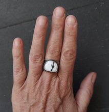 Load image into Gallery viewer, Moonrise Ring
