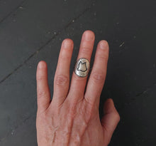 Load image into Gallery viewer, Birdsong Saddle Ring no.2
