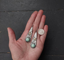 Load image into Gallery viewer, Stardust Earrings
