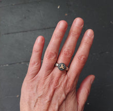 Load image into Gallery viewer, Be Free Ring no.2
