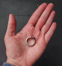 Load image into Gallery viewer, Be Free Ring no.2
