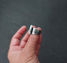 Load image into Gallery viewer, Flourish Ring
