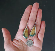 Load image into Gallery viewer, Wings Earrings
