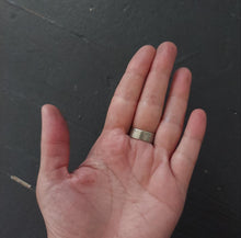 Load image into Gallery viewer, Wild Comfort Ring Size 7.5
