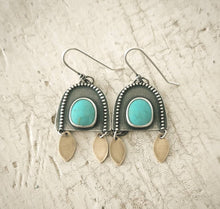 Load image into Gallery viewer, Dreamer Earrings
