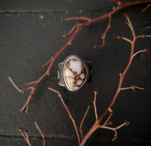 Load image into Gallery viewer, Moon Glow Ring
