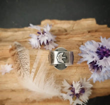 Load image into Gallery viewer, Becoming  Ring
