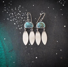 Load image into Gallery viewer, Expanse Earrings
