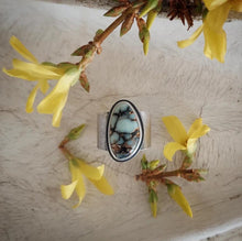 Load image into Gallery viewer, Moon Magic Ring
