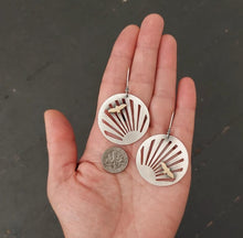 Load image into Gallery viewer, Rise Earrings
