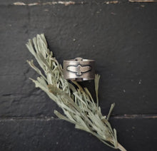 Load image into Gallery viewer, Joy Ring no.1
