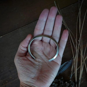 Triangle Element Cuff s/m