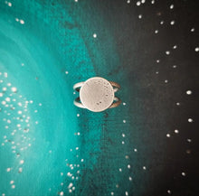 Load image into Gallery viewer, Moon Ring Size 7.75
